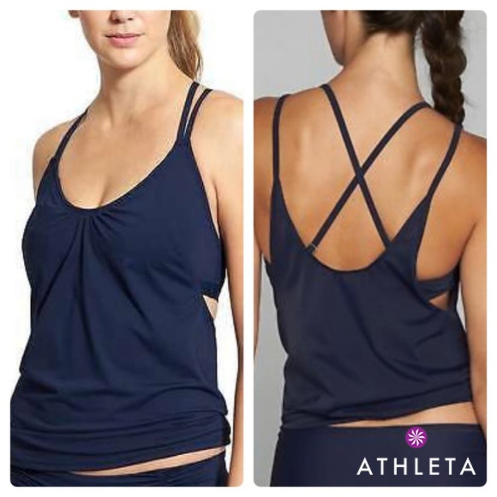 Like new! Navy Athleta Blousy Easy Underwire Tankini - sz. 34 D/DD